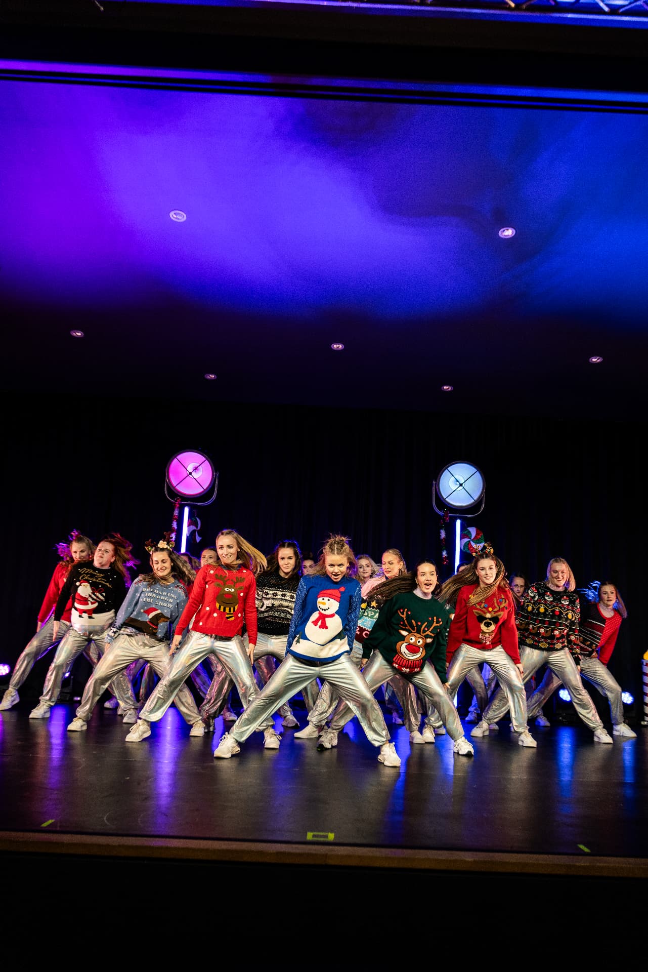 Jingle Dance – gemütliche Winter-Show